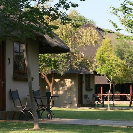 Mongena Private Game Lodge Rust de Winter Habitación foto